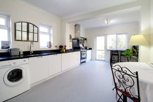 Photo 14- click for photo gallery